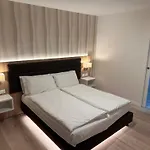 Hotel Derby S
