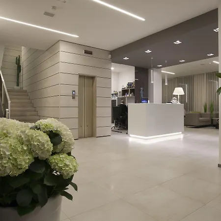 Derby S Hotel 3*