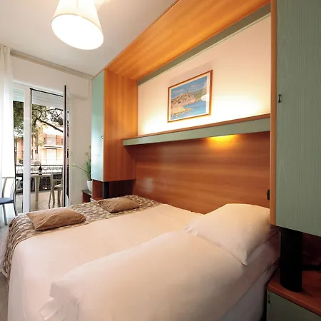 Derby S Hotel