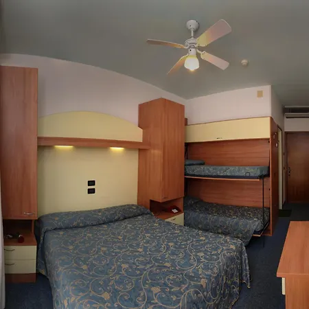Derby S Hotel