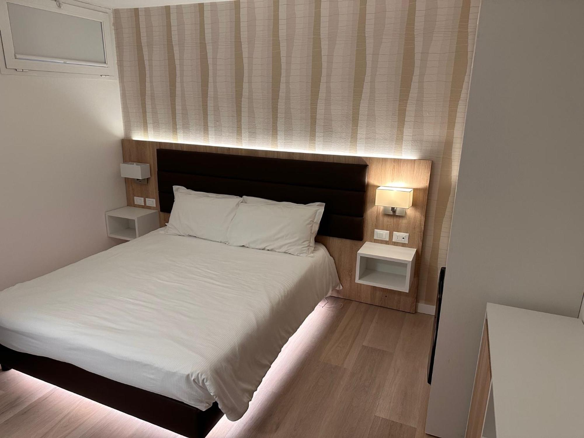 Hotel Derby S 3*