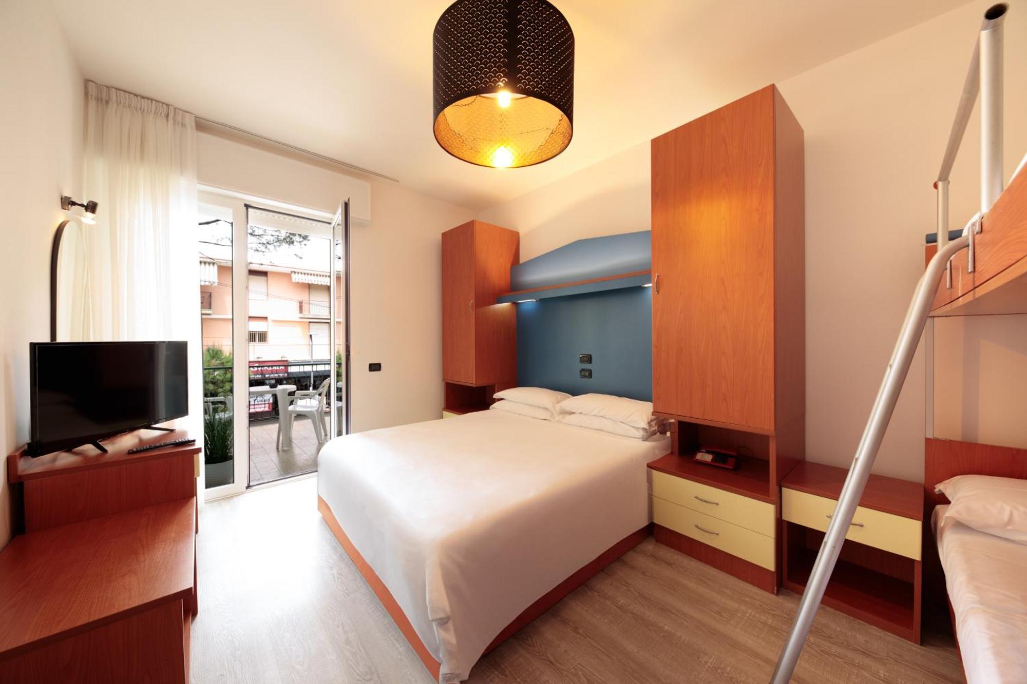 Derby S Hotel