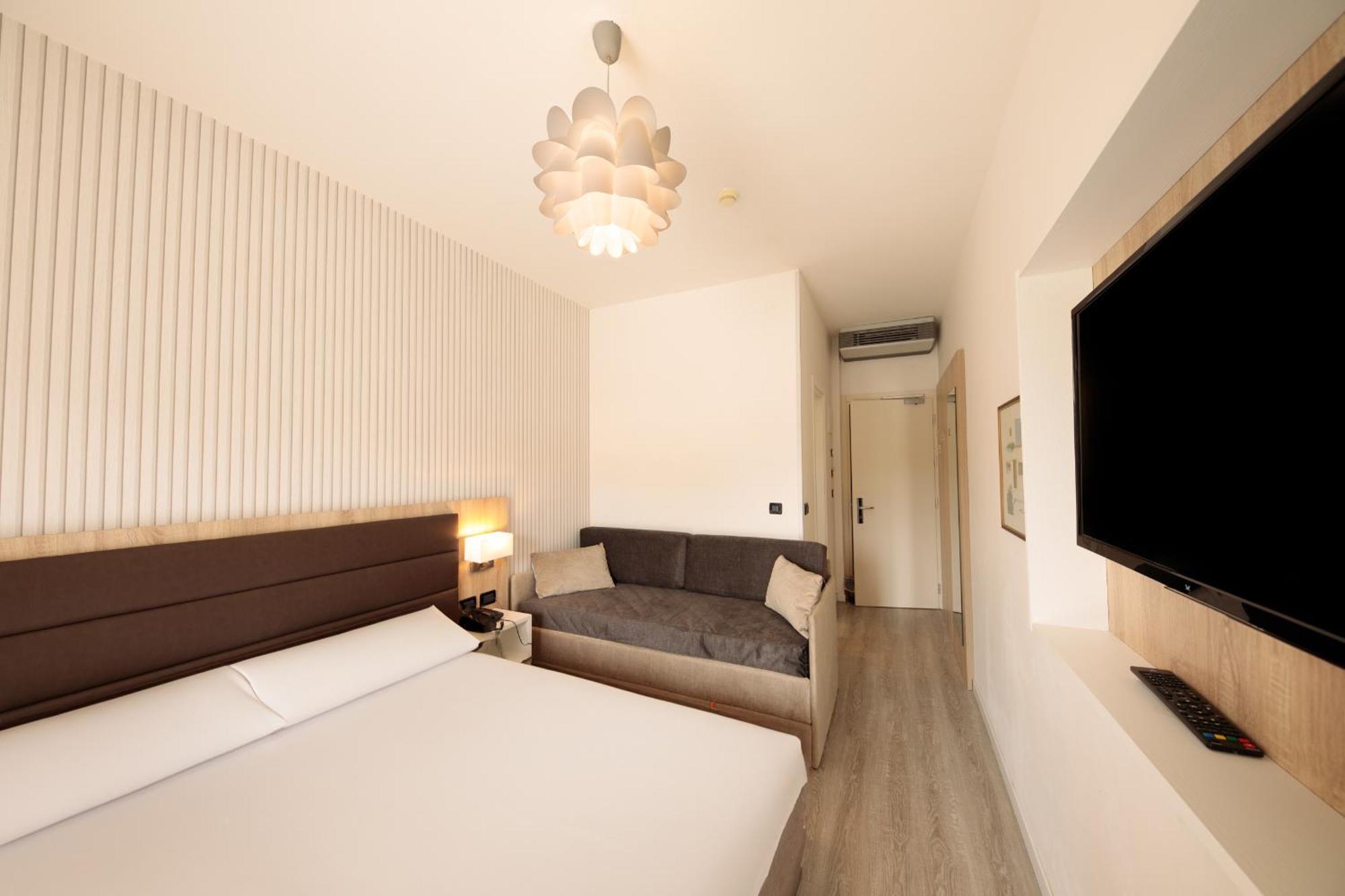 Derby S Hotel 3*