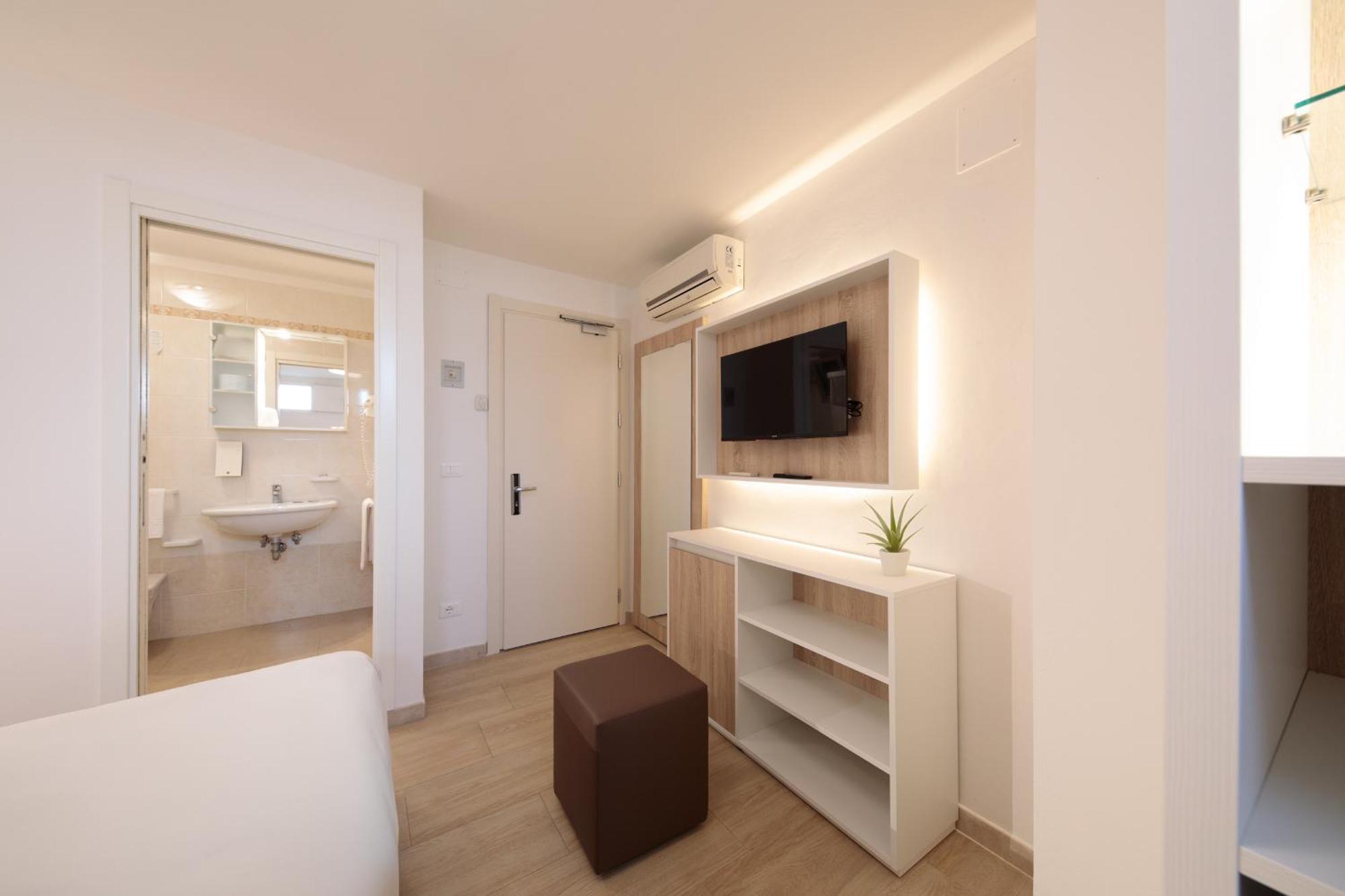 Derby S Hotel 3*